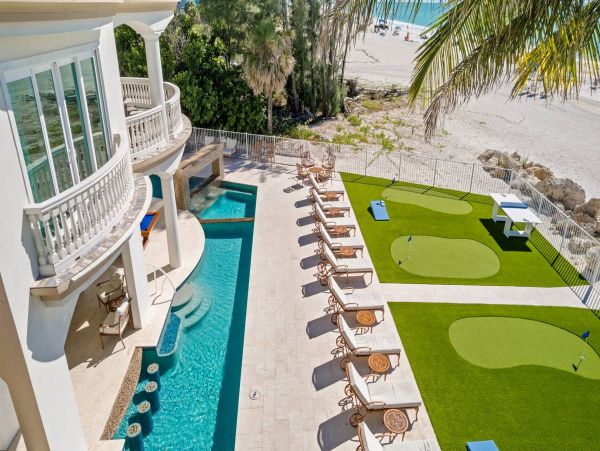 Anna Maria Island Beachfront Vacation Rental - Nine Bedroom Luxury Gulf Coast Home
